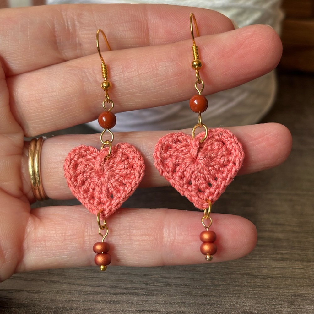 NWOT Handcrafted Coral Crochet Heart Earrings - Picture 5 of 5